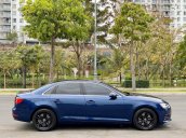 Cần bán Audi A4 năm 2017, màu xanh lam, xe nhập