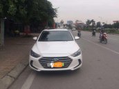 Cần bán lại xe Hyundai Elantra 1.6 AT 2017, màu trắng