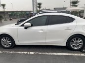 Cần bán xe Mazda 3 đời 2015, màu trắng giá cạnh tranh