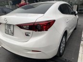 Cần bán xe Mazda 3 đời 2015, màu trắng giá cạnh tranh