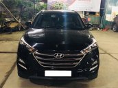 Bán xe Hyundai Tucson đời 2018, màu đen