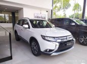 Cần bán xe Mitsubishi Outlander 2019, màu trắng, 765 triệu