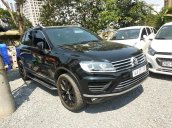 Bán xe Volkswagen Touareg, sản xuất năm 2016, nhập khẩu, biển 14