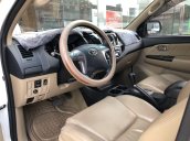 Bán Toyota Fortuner 2.7V 4x2 AT TRD 2015 trắng 48.000km, xe của gia đình