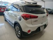 Cần bán Hyundai i20 Active năm 2015, màu trắng, xe nhập còn mới, giá tốt