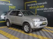 Cần bán xe Toyota Fortuner năm 2010, màu bạc giá cạnh tranh