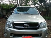 Cần bán Toyota Hilux 2011, giá chỉ 350 triệu