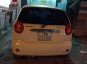 Cần bán gấp Chevrolet Spark đời 2009, màu trắng, xe gia đình