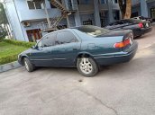 Cần bán Toyota Camry GLI năm sản xuất 2001, 239 triệu