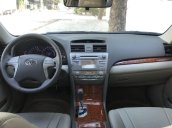 Cần bán xe Toyota Camry sản xuất 2009, màu đen