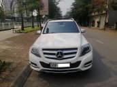 Cần bán Mercedes GLK300 đời 2012, trắng nội thất đen