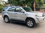 Bán Toyota Fortuner đời 2011, nhập khẩu nguyên chiếc, giá 570tr