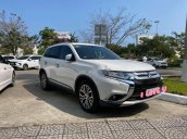 Cần bán xe Mitsubishi Outlander Premium sản xuất 2019, đăng ký đăng kiểm lần đầu tiên 29/11/2019