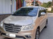 Bán Toyota Innova 2.0 E đời 2014 xe gia đình