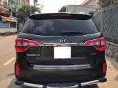 Xe Kia Sorento 2.2AT DATH sản xuất 2017, màu nâu xe gia đình