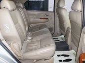 Cần bán xe Toyota Fortuner năm 2010, màu bạc giá cạnh tranh