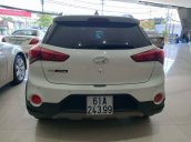 Cần bán Hyundai i20 Active năm 2015, màu trắng, xe nhập còn mới, giá tốt