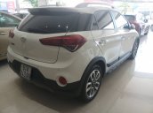 Cần bán lại xe Hyundai i20 Active 1.4AT năm sản xuất 2015, màu trắng, nhập khẩu nguyên chiếc số tự động