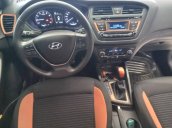 Cần bán Hyundai i20 Active năm 2015, màu trắng, xe nhập còn mới, giá tốt