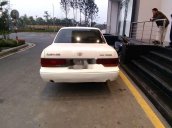 Cần bán Toyota Crown sản xuất 1995, màu trắng, xe nhập giá cạnh tranh