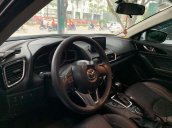 Cần bán Mazda 3 1.5AT sản xuất năm 2017 giá cạnh tranh