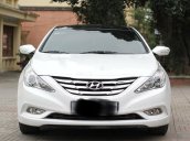 Bán Hyundai Sonata 2010, màu trắng, nhập khẩu như mới, giá tốt