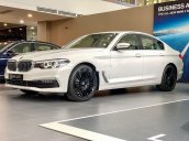 Cần bán xe BMW 5 Series 520i 2019, màu trắng, xe nhập