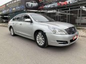 Cần bán xe Nissan Teana năm sản xuất 2010, màu bạc, nhập khẩu