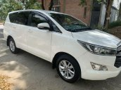 Bán ô tô Toyota Innova đời 2017, màu trắng xe gia đình 