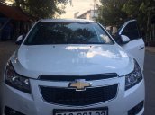 Bán xe Chevrolet Cruze LTZ năm 2015, màu trắng chính chủ