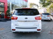 Kia Sedona 2020 máy dầu full opions. Đưa trước 390 triệu - Tặng bảo hiểm + Đầu DVD + Phụ kiện