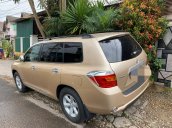 Gia đình bán xe Toyota Highlander năm 2010, màu vàng, xe nhập