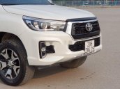 Cần bán lại xe Toyota Hilux 2.8 G Platinum đời 2019, màu trắng, xe nhập chính chủ