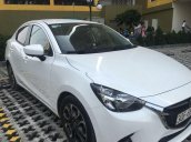 Cần bán gấp Mazda 2 năm 2016, màu trắng như mới, giá chỉ 450 triệu