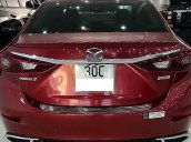 Bán Mazda 3 năm 2017, màu đỏ, giá chỉ 615 triệu