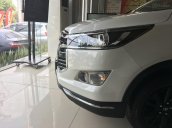 Innova Venturer bản cao cấp tiện nghi cho gia đình, khuyến mãi ngập tràn trong tháng 5/2020