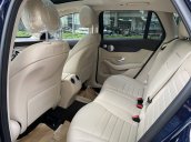 Bán Mercedes GLC 300 4Matic sản xuất năm 2019, màu xanh lam