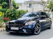 Cần bán Mercedes C300 AMG đời 2019, màu xanh lam