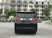 Bán Toyota Alphard sản xuất năm 2015, màu đen