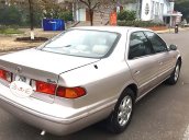 Bán xe Toyota Camry 2002, màu hồng