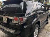 Cần bán gấp Toyota Fortuner sản xuất năm 2012, màu đen, số tự động