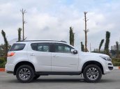 Bán Chevrolet Trailblazer LTZ năm 2019, màu trắng, nhập khẩu, 966tr