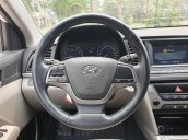 Cần bán gấp Hyundai Elantra năm 2016, màu trắng xe gia đình giá 475 triệu đồng