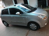 Bán xe Chevrolet Spark năm 2011, màu bạc chính chủ, giá chỉ 100 triệu