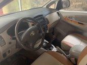 Bán xe Toyota Innova năm sản xuất 2012, giá 650 triệu