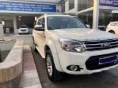 Cần bán Ford Everest Limited năm 2015, màu trắng