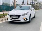 Cần bán lại xe Mazda 3 sản xuất năm 2017, màu trắng