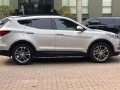 Cần bán Hyundai Santa Fe sản xuất năm 2016, màu bạc như mới, giá 975tr