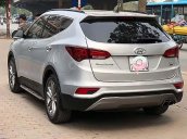 Cần bán Hyundai Santa Fe sản xuất năm 2016, màu bạc như mới, giá 975tr