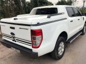 Cần bán gấp Ford Ranger năm 2015, màu trắng, nhập khẩu 